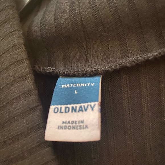 Old Navy maternity sweater - Picture 2 of 2